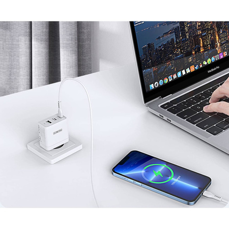 Duzzona 3-port GaN charger 2 x USB Type C + USB 65W PD QC3.0 white (T1)