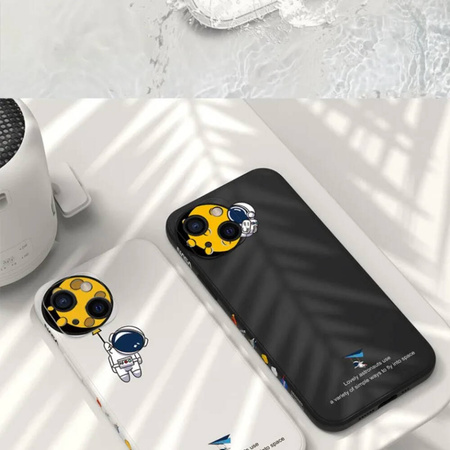 Case IPHONE 13 PRO MAX Astronaut NASA black