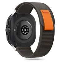 Tech-Protect Nylonarmband für Samsung Galaxy Watch Ultra (47 mm) – Schwarz &amp; Orange