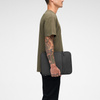 Incase Crosstown Sleeve with Woolenex - Pokrowiec z kieszenią MacBook Pro 16" (M4/M3/M2/M1/2024-2021) (Black)