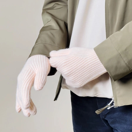 Geflochtene Handyhandschuhe mit Aussparungen für die Finger – rosa