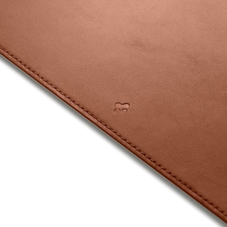 Spigen LD301 MOUSE PAD BROWN