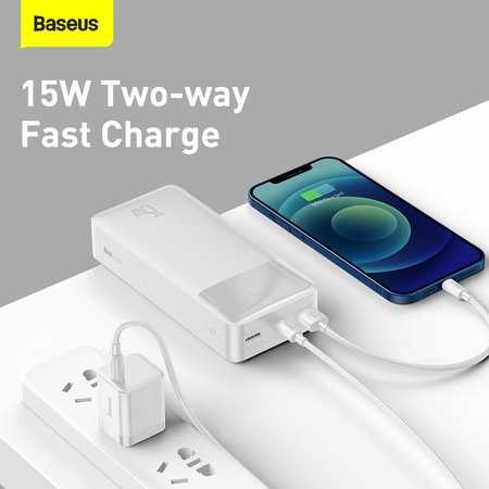 Baseus Bipow Powerbank mit Display 30000mAh 15W weiß (Overseas Edition) + USB-A - Micro USB Kabel 0,25m weiß (PPBD050202)