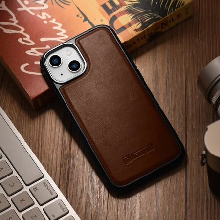 iCarer Leather Oil Wax Genuine Leather Case for iPhone 14 Plus (MagSafe Compatible) Brown (WMI14220719-BN)