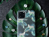 Kingxbar Forest świecące w ciemności etui ozdobione oryginalnymi Kryształami Swarovskiego iPhone 11 Pro wielokolorowy (Feather)