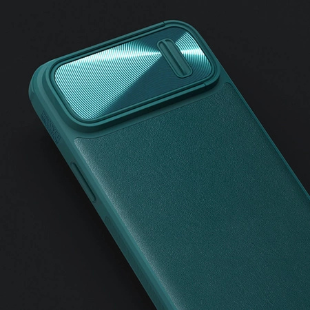 Nillkin CamShield Leather S Case iPhone 14 Hülle mit Kameraabdeckung grün